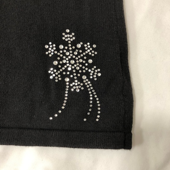 Quacker Factory Let It Snow Rhinestone Snowflakes Knit Black Sweater Top 1X - Picture 10 of 15